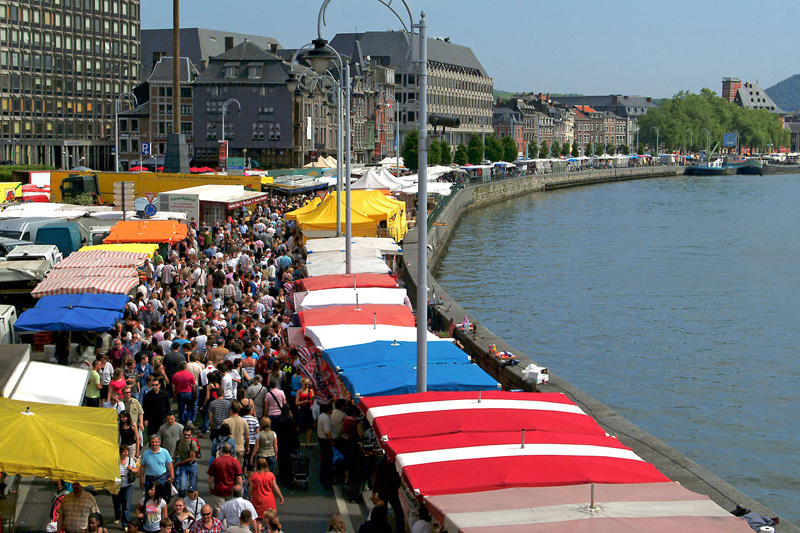La Batte, de  markt op zondag in Luik